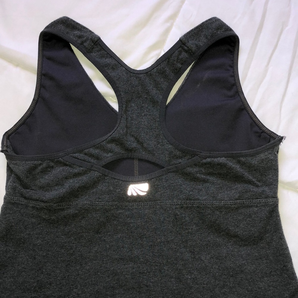 Workout tank - Picture 3 of 5